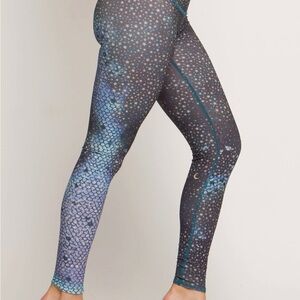 Teeki Starry Night Leggings sz small